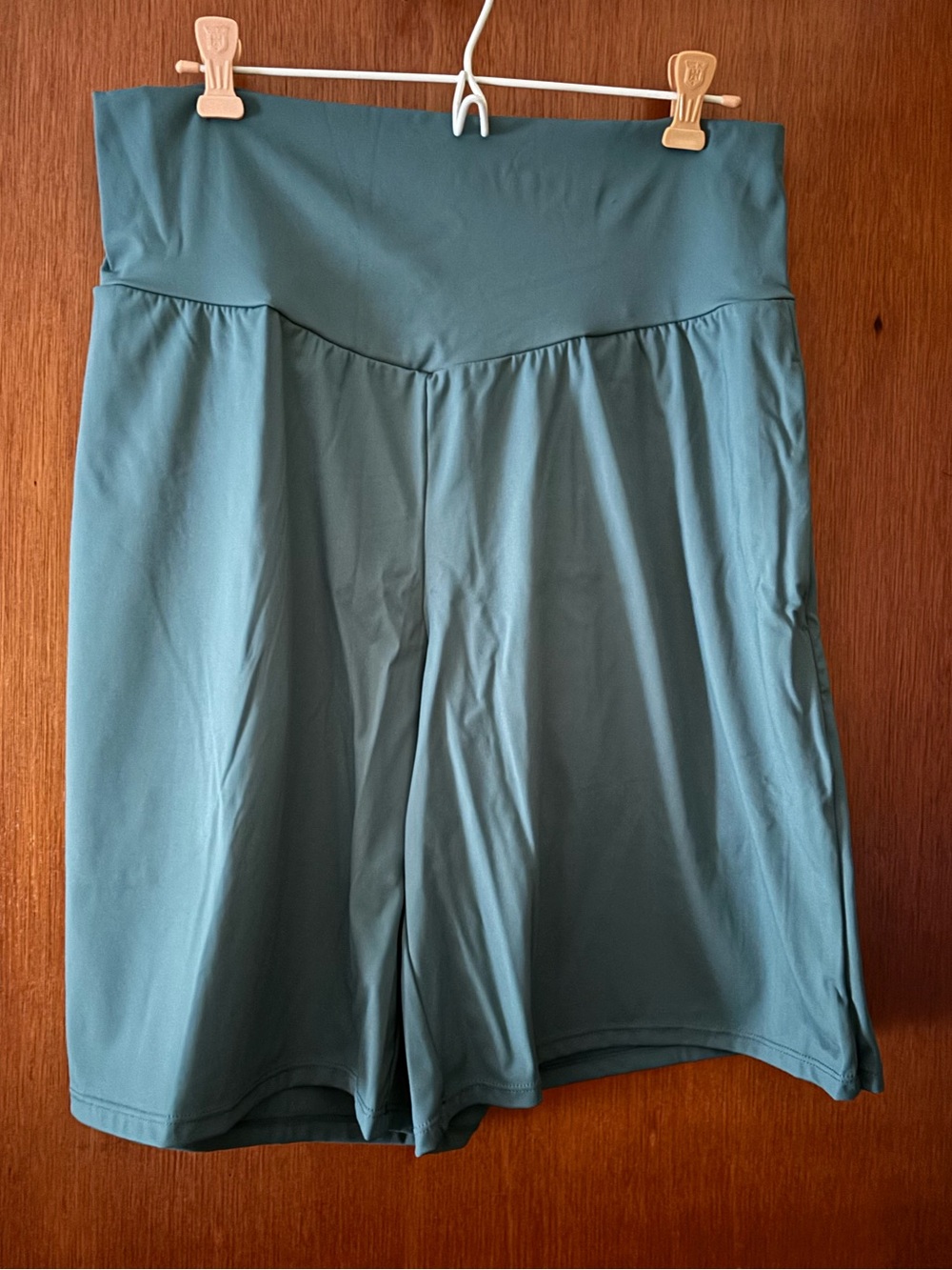 Halara SoftlyZero Airy Super High Waisted 9 inch Yoga Shorts
